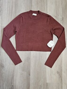 Altar'd State Crewneck Cropped Sweater - Mauve